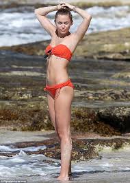 Image result for model bikini artis dunia