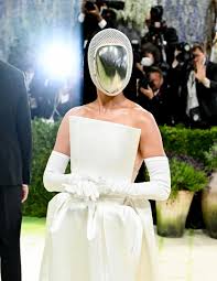 Katy Perry Hid Her Face Behind a Silver Mask for the Met Gala 2026