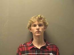 UPDATE: Benton teen charged with felony battery from parking lot fight