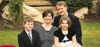 Is Ken Jennings Gay and Does He Have a Wife or Family?