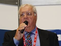 IIHF PR &amp; Marketing Direktor Kimmo Leinonen (Finnland) IIHF Vize-Präsident Walter Bush (USA) - bush1