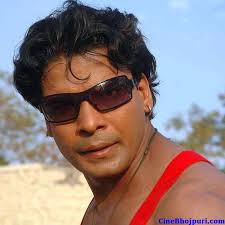 Viraj Bhatt The Bhojpuri action star Viraj Bhatt has done many dangerous stunt scenes in Bhojpuri film “Hot Baa Jiyan Ab Jawani E Raja Ji” produced under ... - viraj-bhatt