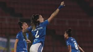Cruzeiro se impõe em casa, bate líder Corinthians e emenda segunda vitória no Brasileiro