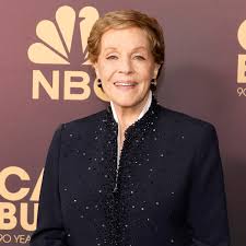Checking In With Julie Andrews and Her Princess Diaries Castmates