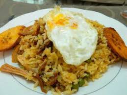 Resultado de imagen de GASTRONOMIA NACIONAL BOLIVIA AREPA Y SONSO