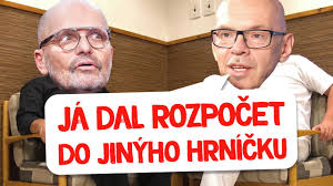 Daně se zvyšovat nebudou a stát peníze nemá. Ještě větší blbec, než jsme doufali, je půjde hledat...