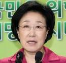 DUP leader demands Lee sack his Cabinet - 20120215001051_0