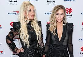 Jennie Garth Won’t Apologize to Tori Spelling Amid Their BFF ‘Breakup’: ‘She’s Done Nothing Wrong’