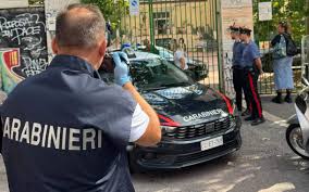 Trend Google: prof accoltellata