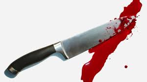 Resultado de imagem para faca suja de sangue