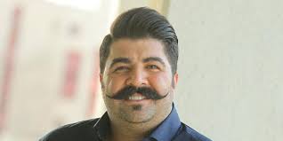 بهنام بانی با این استایل شلخته در کنار آل پاچینو دیده شد