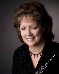 Lisa Harvey-Reed is the principal oboist of the OKC Philharmonic as well as longtime principal oboist of the Lawton Philharmonic. - 08-064_0401XW_l-h-reed