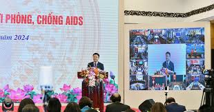 Mít tinh hưởng ứng Ngày thế giới phòng, chống AIDS năm 2024