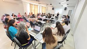 Famílias poderão avaliar diretores das escolas municipais de Campo Mourão
