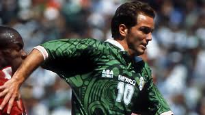 Luis García revive su doblete en el Mundial 94 y enciende redes