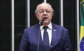 Deputado propõe Seleção sem jogadores de clubes estrangeiros: 'Patrimônio nacional'