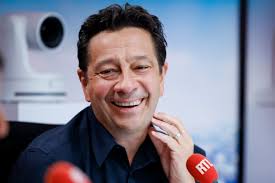 "L'Émir veut égorger les moutons dans la baignoire de sa suite" : Laurent Gerra imagine Patrick Bruel en détresse dans son hôtel pour le début du Ramadan