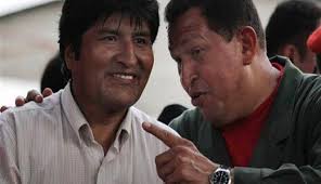 Chavez Ajak Morales dan Castro Main Twitter. Sejak dibuka Selasa lalu, ... - 88973_hugo_chavez__kanan__berbincang_dengan_evo_morales_663_382