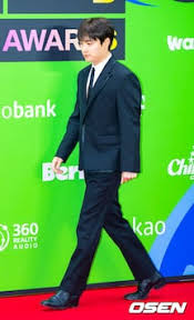 EXO’s D.O. Balances Melon Music Awards and Wedding Attendance