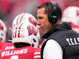 Wisconsin Badgers Secure Commitment from 2026 Four-Star QB Ryan Hopkins