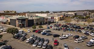 Police Activity at Stonestown Galleria in San Francisco