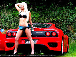 Resultado de imagem para GIRLS CARS ferrari