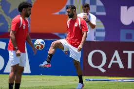 Salah starting after hamstring injury in Egypt's World Cup knockout debut
