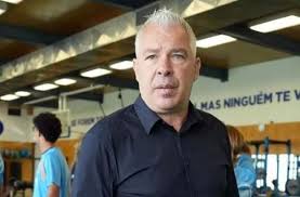 Luto no Futebol! Ex-Jogador do Porto Morre Subitamente Aos 53!