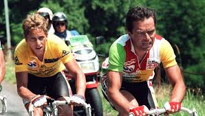 Hinault vs. LeMond: Le Duel Fratricide qui a Secoué le Tour de France!