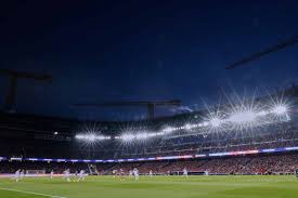 Problemas de acceso a entradas virtuales en el Camp Nou de Barcelona