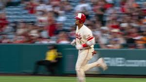 TST Images: Astros defeat Angels, 6-4, at Angels Stadium