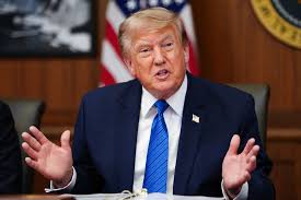 Tuổi - Cuộc họp nội các thứ 13 của ông Trump 👇 | Facebook