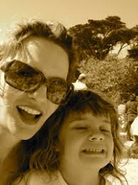 Nicole Mauro and her daughter Nina - dk-mauro200