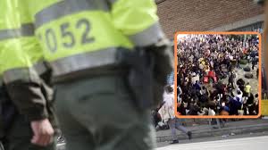 ¡Tragedia Futbolera! Hinchas Desatan Caos en Bogotá ¡No creerás! - Imagen principal del artículo