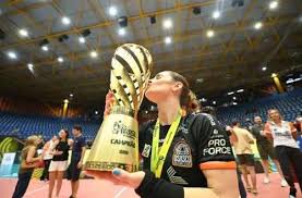 Osasco prepara homenagem no jogo 800 de Camila Brait