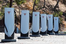 Tesla treina tecnologia de IA na China e instala centro de treino no país