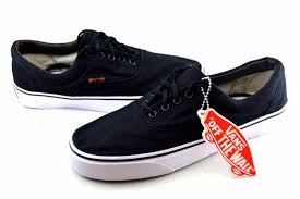 Hasil gambar untuk sepatu vans