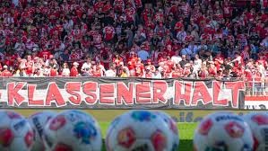 Fußball-Bundesliga - Union Berlin kann nicht mehr direkt absteigen - Sport