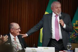 Após Datafolha, PT reforça aposta em Alckmin para impulsionar Haddad e Lula no interior de São Paulo