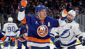 Rangers vs Islanders Prediction, Picks & Odds for Tonight’s NHL Game