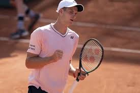 Hubert Hurkacz Has the Weirdest Big Three Resume in Tennis