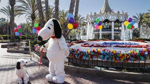 Six Flags to Close Parks in Maryland and California