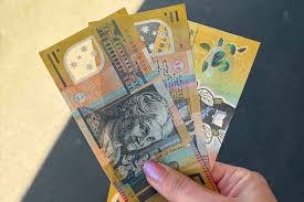 Card surcharge ban: I only paid in cash for three days. It was harder than I expected - Nine.com.au