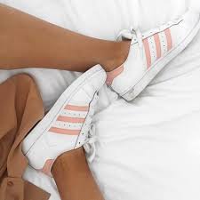 Résultat de recherche d'images pour "tumblr chaussures"