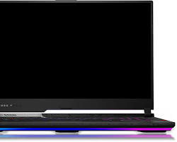 Image of ROG Strix Scar 17 (2022) G733 Right side ports USB 3.2 Gen 1 TypeA ports