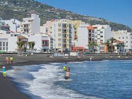Tenerife Weather Alert: UK Tourists Face Severe Conditions Now