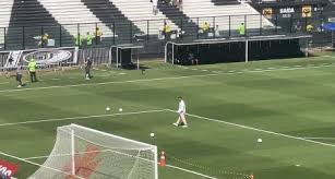 Vídeo mostra Admar Lopes caminhando no gramado de São Januário; veja