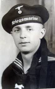 Kurt BECKER jun., ab 28.07.1944 zu der 8. Marineersatzabteilung Berum * 08.03.1923 in Breslau - Kurt~BECKER~junior~02