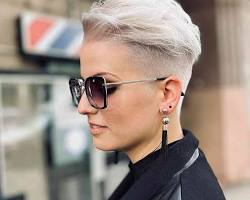 Изображение: Crop haircut with shaved temples