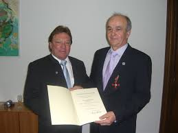 Bundesverdienstkreuz für Georg Moosreiner